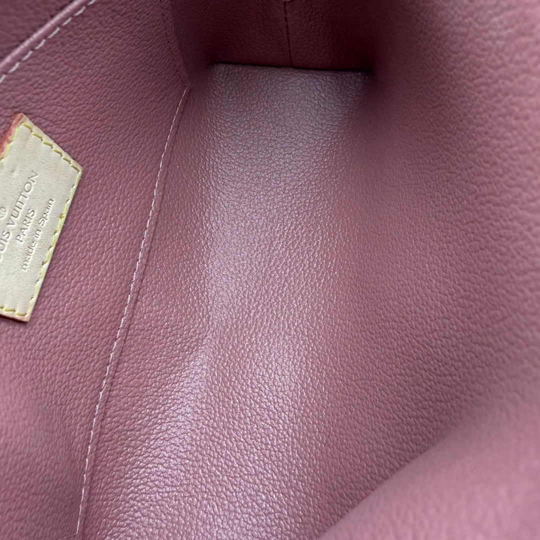 Louis Vuitton Vernis Pink Rose Travel Cosmetic Pouch - Lux Central