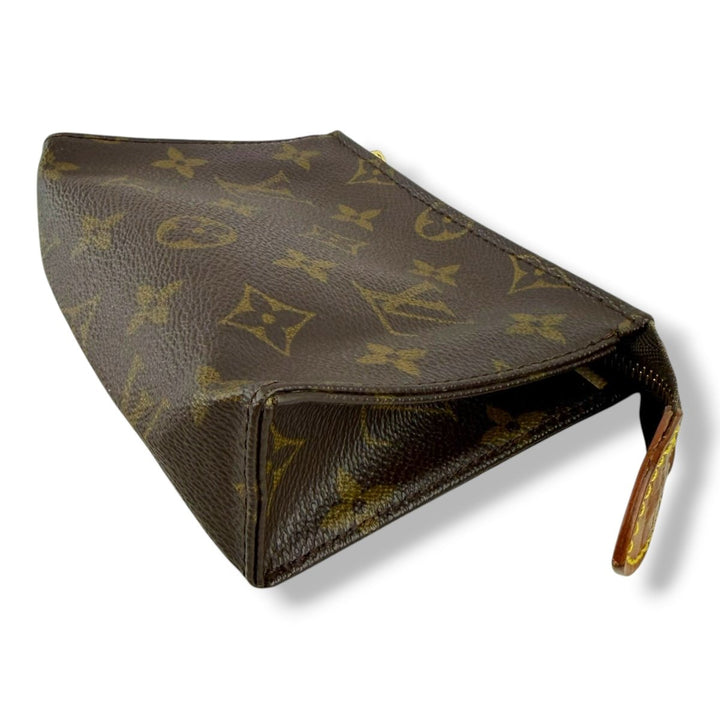 Louis Vuitton Vintage Brown Monogram Toiletry Pouch 15 Bag - Lux Central
