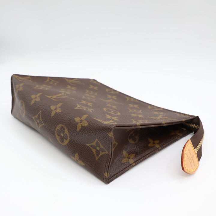 Louis Vuitton Vintage Brown Monogram Toiletry Pouch 19 Bag - Lux Central