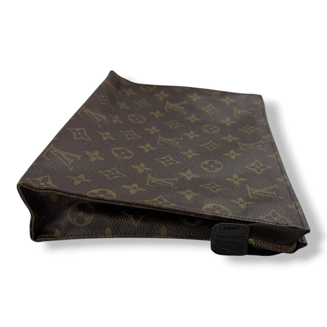 Louis Vuitton Vintage Brown Monogram Toiletry Pouch 26 Bag - Lux Central