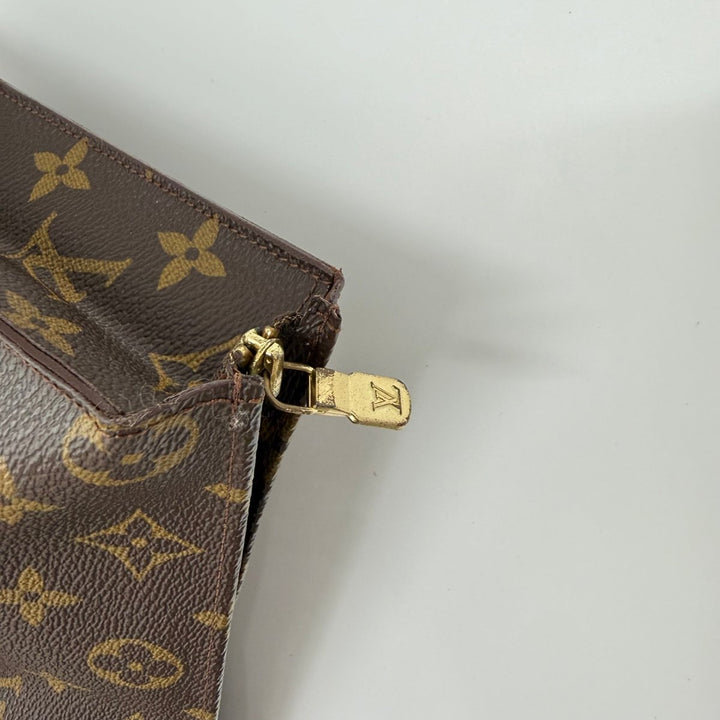 Louis Vuitton Vintage Brown Monogram Toiletry Pouch 26 Bag - Lux Central