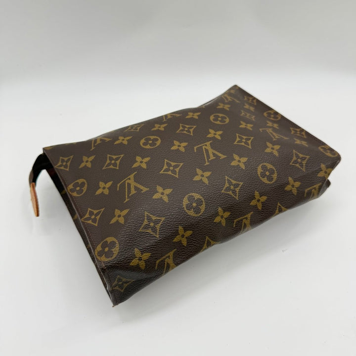 Louis Vuitton Vintage Brown Monogram Toiletry Pouch 26 Bag - Lux Central