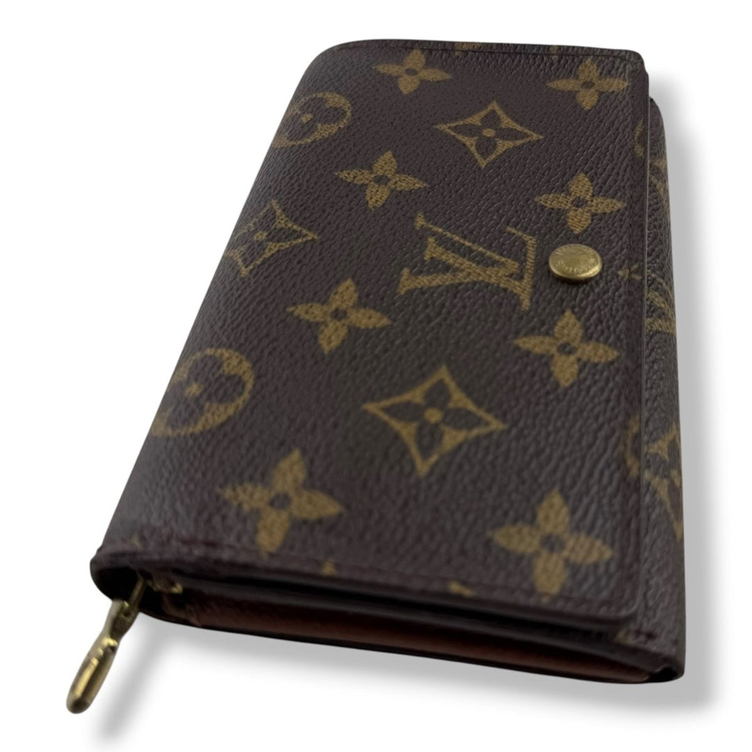 Louis Vuitton Vintage Brown Monogram Zippy Clip Purse 7727 - Lux Central