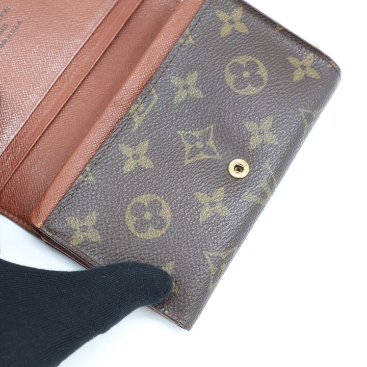 Louis Vuitton Vintage Brown Monogram Zippy Clip Purse Very Good Condition - Lux Central
