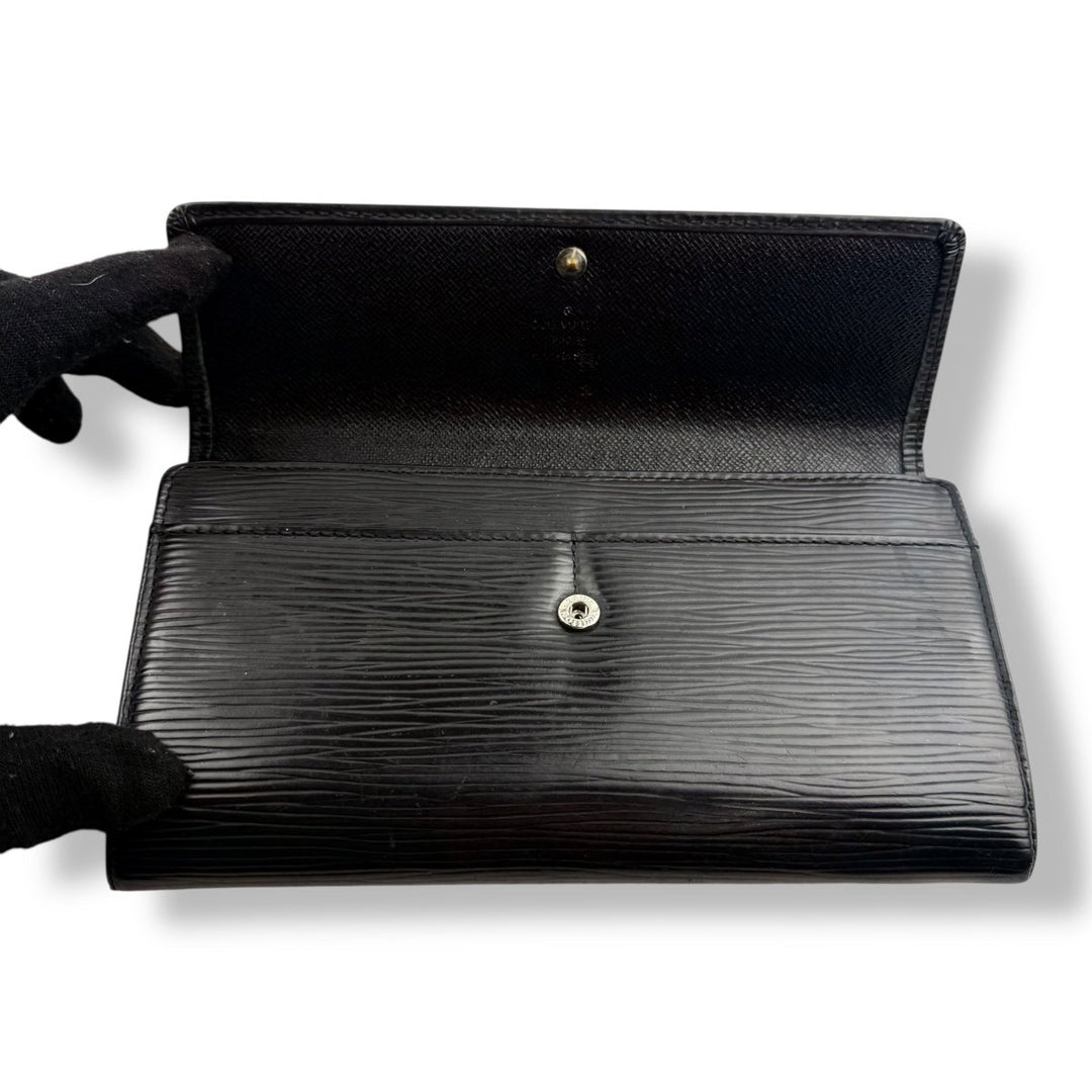 Louis Vuitton Vintage Sarah Black Epi Leather Femme Wallet - Lux Central