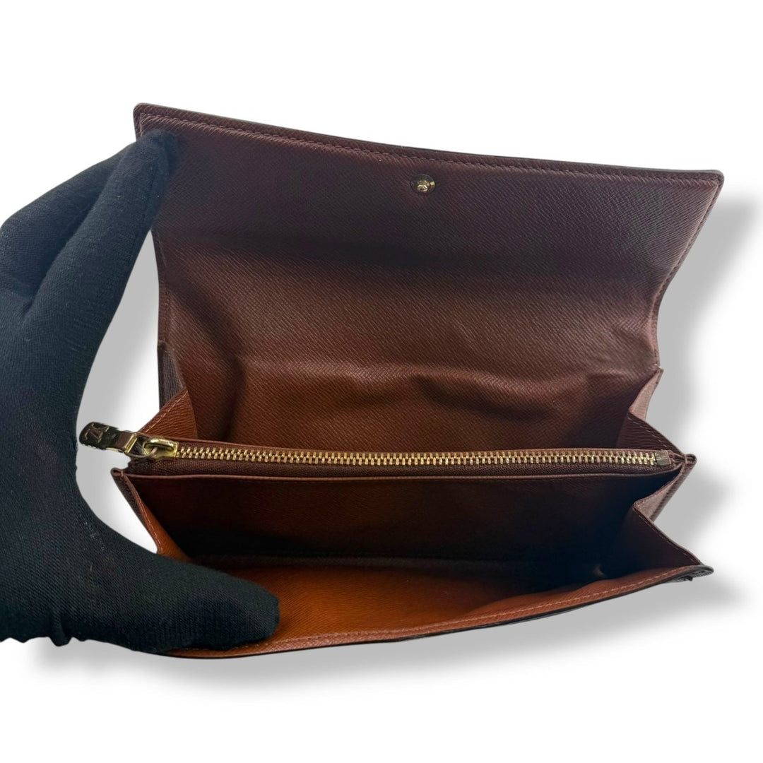 Louis Vuitton Vintage Sarah Brown Monogram Femme Wallet - Lux Central
