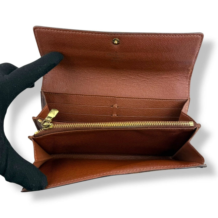 Louis Vuitton Vintage Sarah Brown Monogram Femme Wallet - Lux Central