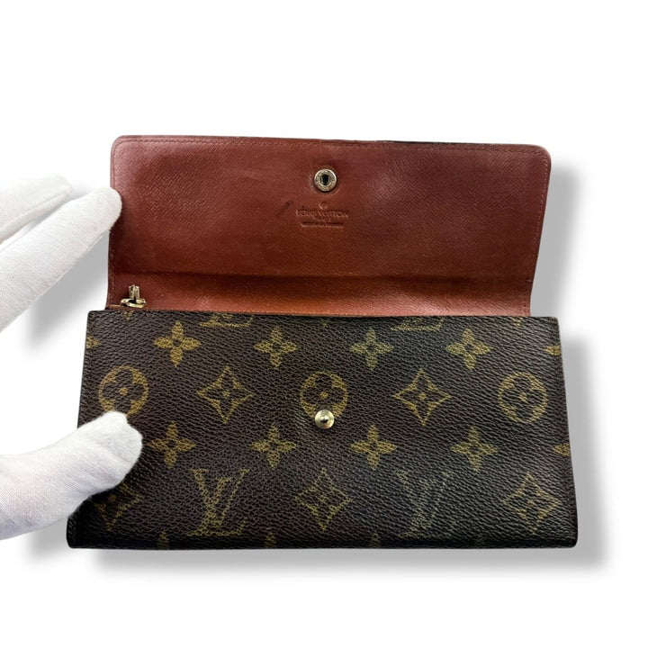 Louis Vuitton Vintage Sarah Brown Monogram Femme Wallet - Lux Central