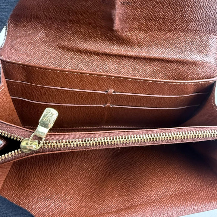 Louis Vuitton Vintage Sarah Brown Monogram Femme Wallet - Lux Central