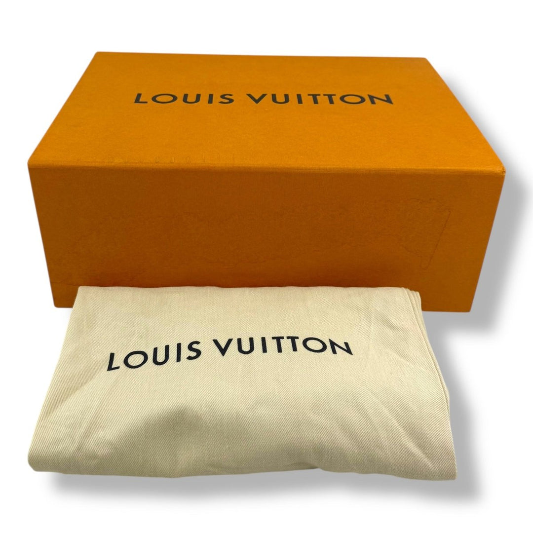 Louis Vuitton White Monogram Time Out LV UK 6 / EU 39 - Lux Central
