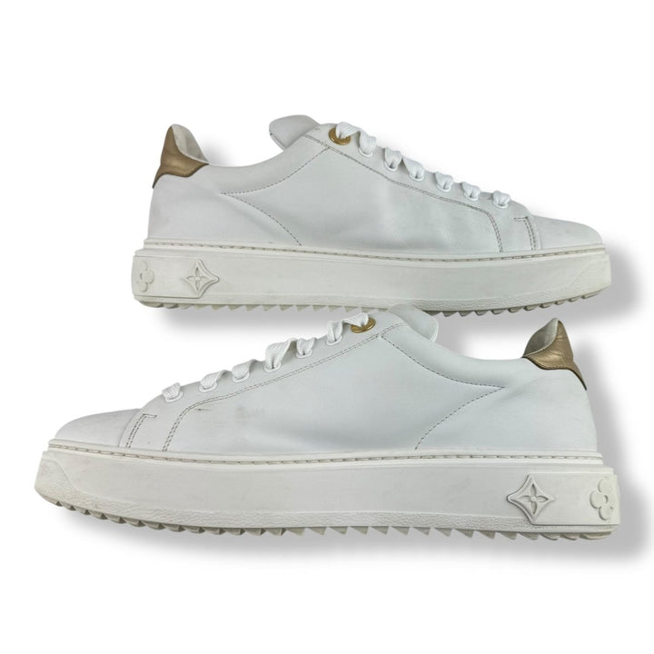 Louis Vuitton White/Gold Time Out LV UK 7 / EU 40 - Lux Central