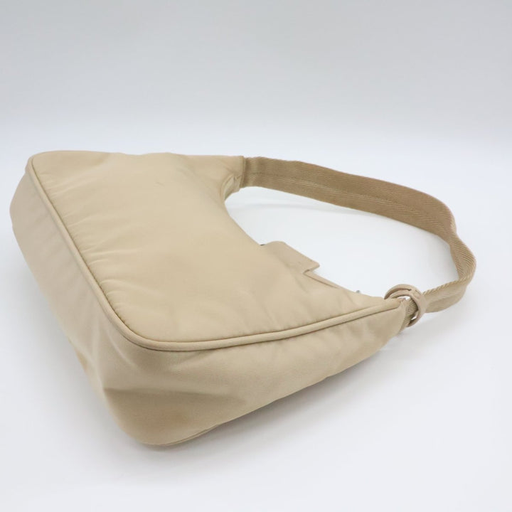 Prada Beige Nylon Re-Nylon Re-Edition 2000 Pochette Handbag - Lux Central