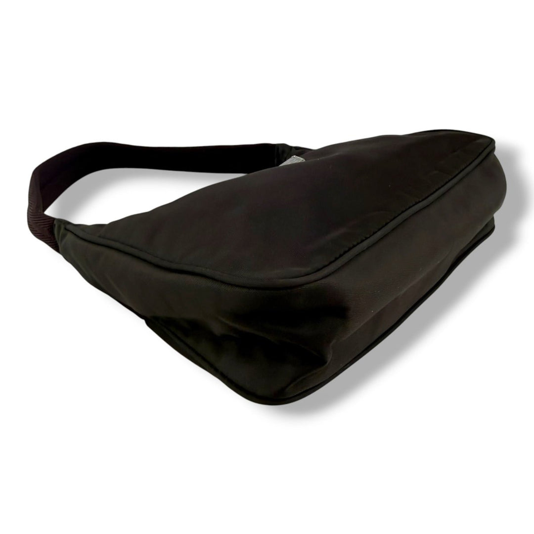 Prada Maroon Nylon Re-Edition 2000 Pochette Handbag - Lux Central