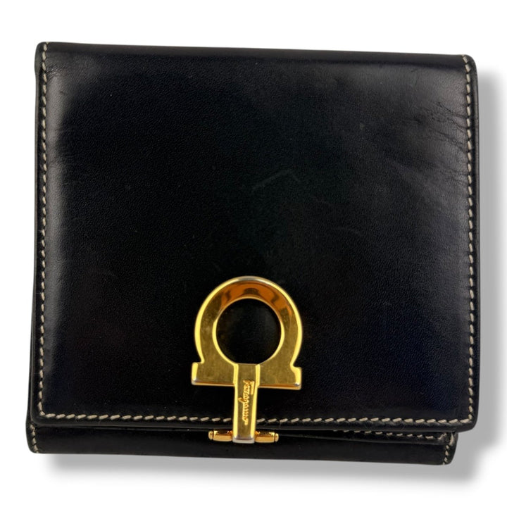 Salvatore Ferragamo Gancini black leather wallet - Lux Central