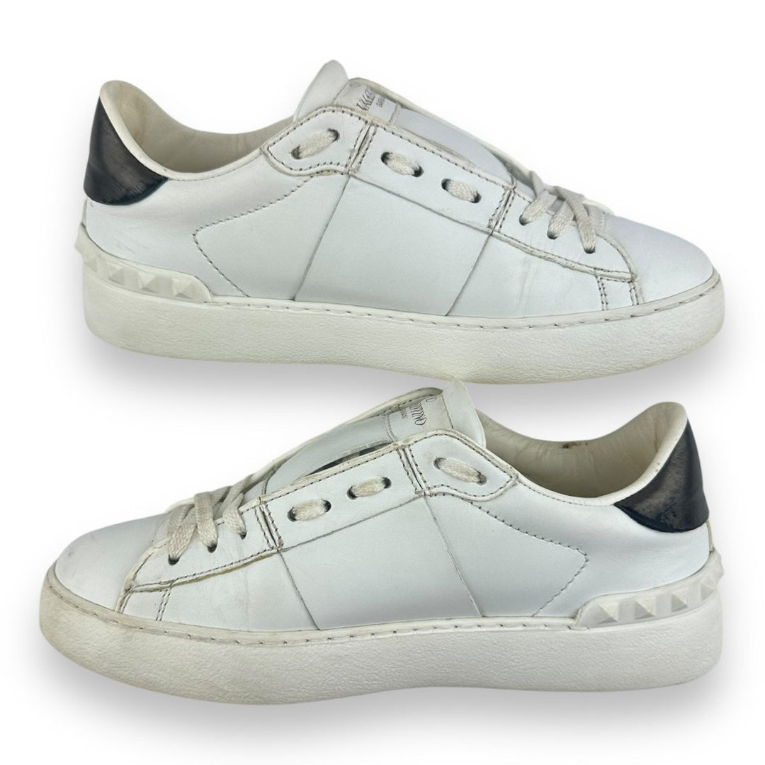 Valentino Open VLTN White/Black UK 2 / EU 35 - Lux Central