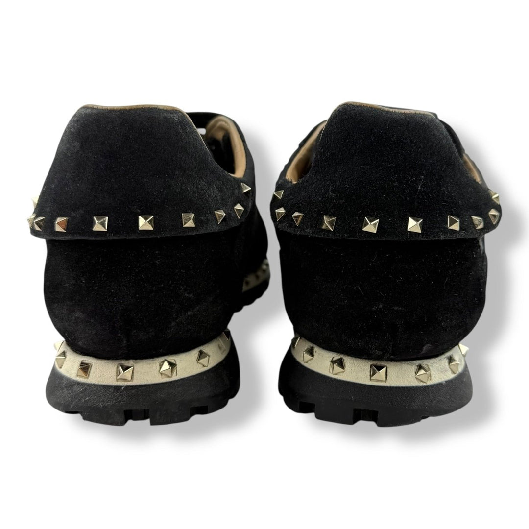 Valentino Rockstud Black UK 7 / EU 41 - Lux Central